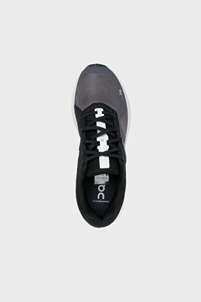 On Running حذاء رياضي Cloudrunner بنعل مريح للرجال 46.99017