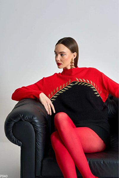 SELVİM BUTİK Önü Gold Nakışlı Kazak