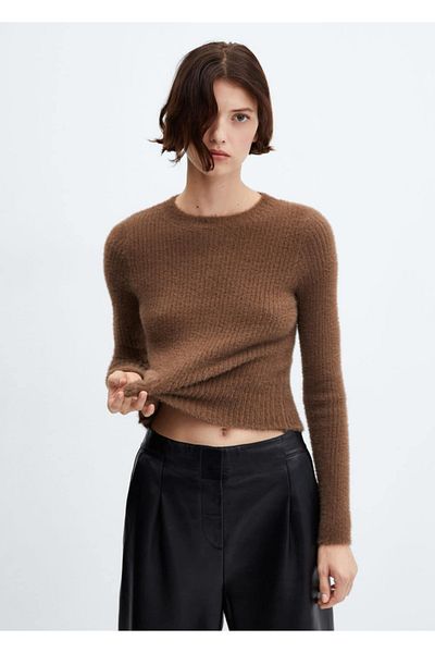 MANGO Woman Prążkowany futrzany sweter