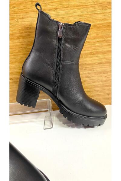 Scavia Keen RM 577 Zippered Genuine Leather Orthopedic Heeled Boots