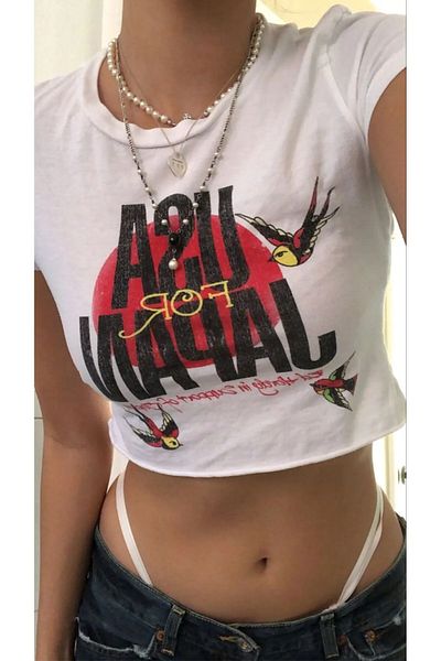 Gofeel Harajuku Anime Birds Detailed Half T-shirt Crop Blouse