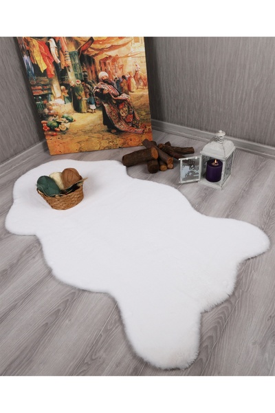 Myevilla Tavşan Tüyü Dekoratif Ultra Yumuşak Post Peluş Kaymaz Halı