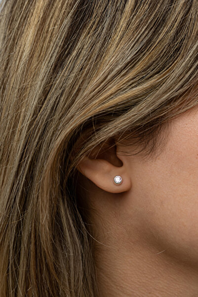 Nereze 925 Ayar Gümüş Rodyum Kaplama Pembe Taşlı 5 mm Tektaş Küpe