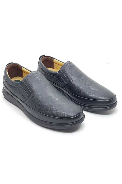 Neco Μαύρα slip-on παπούτσια δερμάτινη αντιολισθητική σόλα από καουτσούκ
