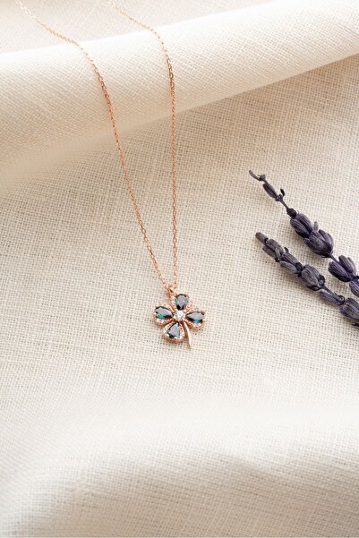 ESSARE 925 Ayar Gümüş Mistik Topaz Taşlı Dört Yapraklı Şans Yonca Kolye