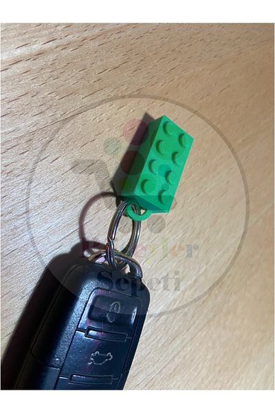 Bi'şeyler Sepeti L E G O Keychain