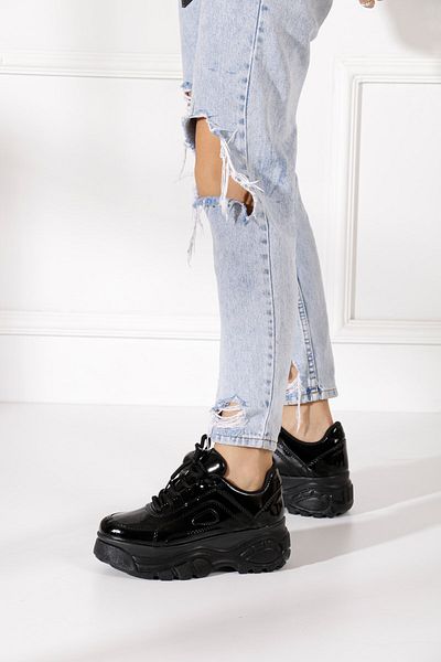 İmerShoes Pantofi sport casual pentru femei din piele lăcuită neagră - pantofi cu șireturi, groși și ușori, cu talpă înaltă 001