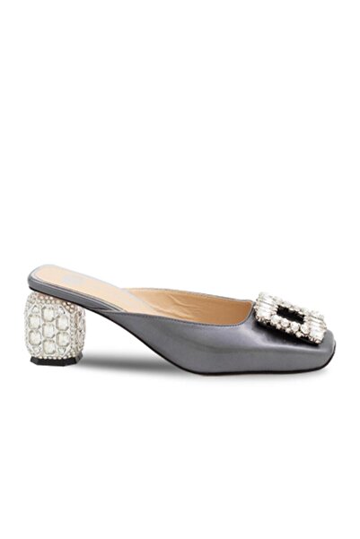 Vario Piele lacuită gri (GRAY PATENT LEATHER)