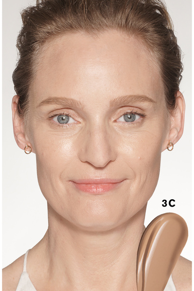 Estee Lauder Futurist Brightening Skincealer - Aydınlatıcı Kapatıcı / Concealer 6ml, Renk: 3C