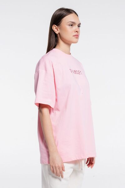 Friday Offset Ness Kadın Pembe %100 Cotton Kol Ve Yaka Dizayn Kesikli Bisiklet Yaka Oversize Tshirt