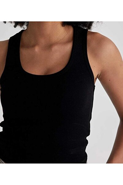 Kübra Tekstil Καμιζόλα με λαιμόκοψη U με κορδόνι μαύρο Crop