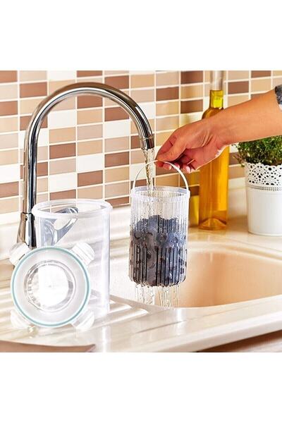 Viyalente Olive Slicing Device and Deep Storage Container with Strainer