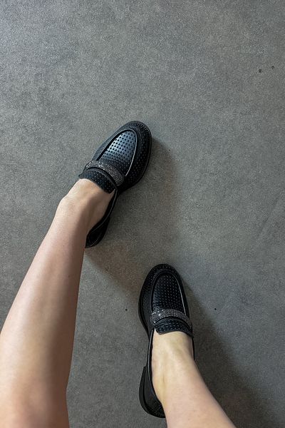 SHOEBELLAS Дамски мокасини Pensa от естествена кожа с дупка и детайли