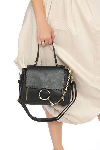 womenacs Black Color Women's Handbag with Chain Accessory and Shoulder Strap