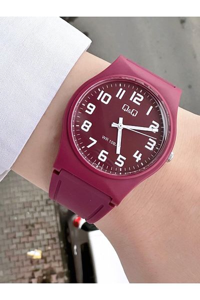 Q&Q Women's Waterproof Plastic Cord Wristwatch