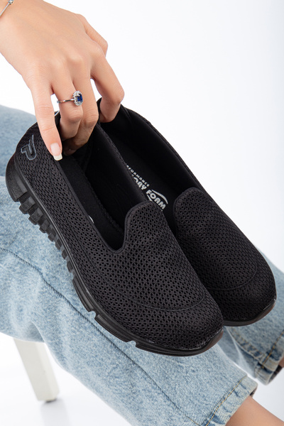 moun shoes Ženske crne ortopedske cipele sa memorijskom potplatom za slobodno...