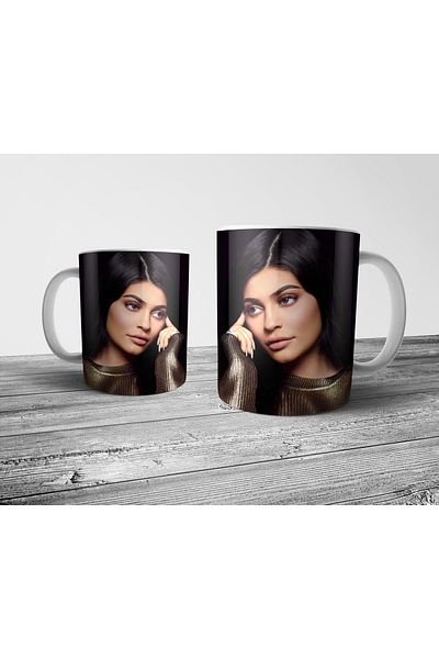 Pixxa Kylie Jenner Mug Cup Model 2