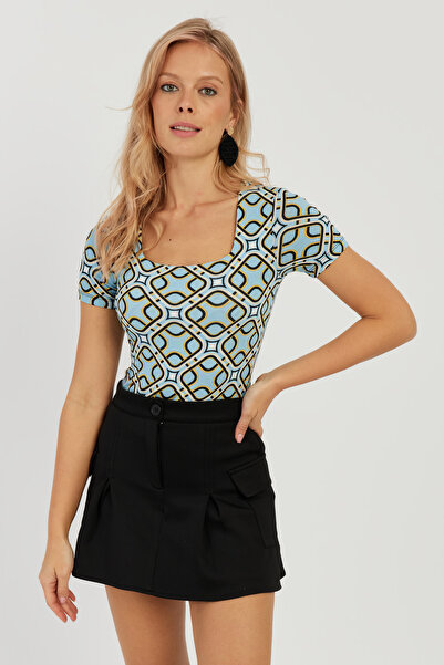 Cool & Sexy Kadın Mavi Kare Yaka Desenli Bluz LPP1258