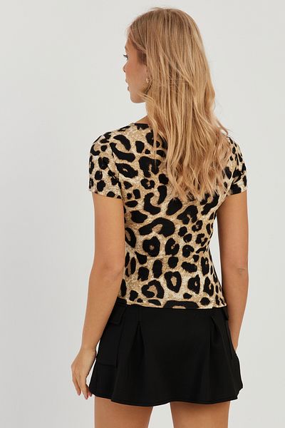 Cool & Sexy Dámská halenka s velbloudím černým čtvercovým výstřihem s leopardím potiskem LPP1258