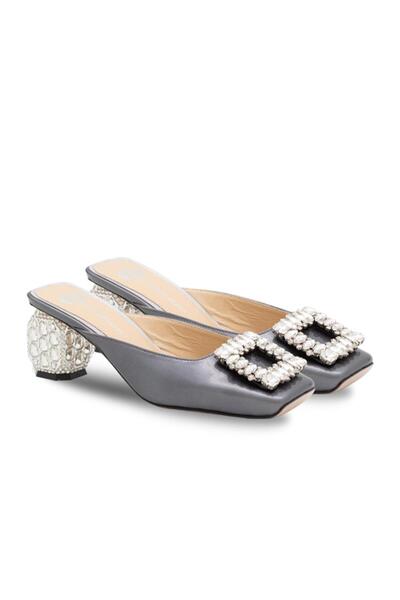 Vario Piele lacuită gri (GRAY PATENT LEATHER)