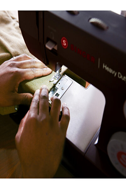 SİNGER Singer HD 4432 Black TK Dikiş Makinası( SİYAH RENK)