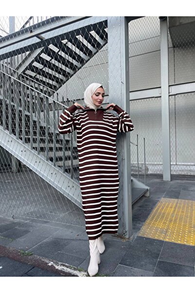 Arden Scarf Ριγέ πλεκτό φόρεμα με φερμουάρ Bitter Brown