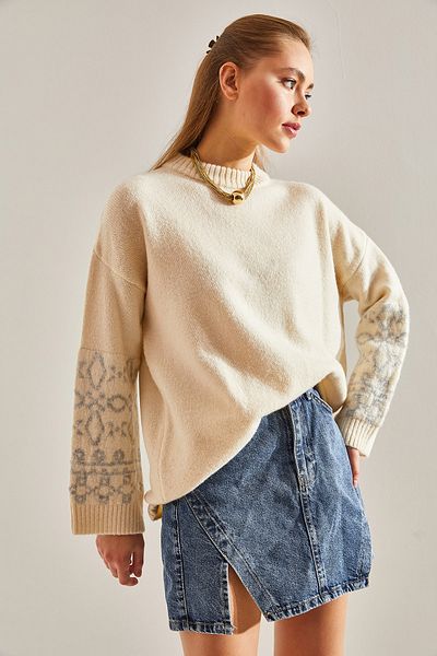 Bianco Lucci Women's Sweater Sweater with Patterned Sleeves