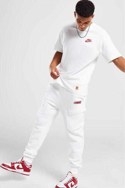 Nike Sportswear Standard Issue Fleece Cargo Men's White Sweatpants