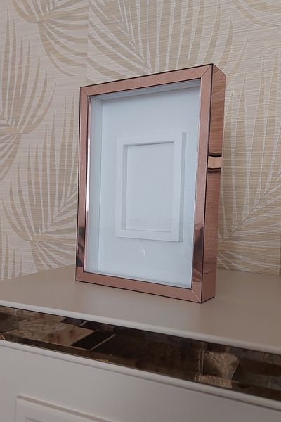 hobicehayaller Rama de memorie 25x35 cm cu sectiune foto! Noi cutii de trandafiri la modă! Design de flori de logodnă de promisiune!