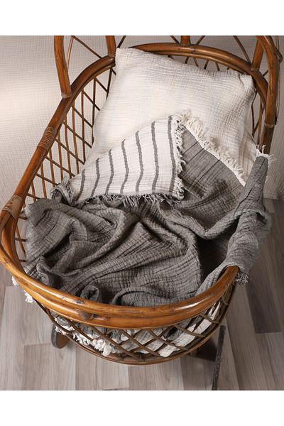 MEET MAYA NATURAL 4 Layer Muslin Baby Blanket