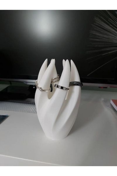 TREND Decorative Ring Holder - Elegant Design