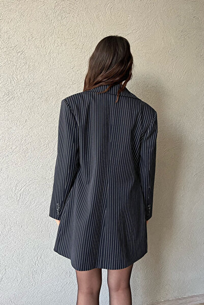 Seda Yalçın Atelier Lacivert Tasarım Uzun Çizgili Blazer Ceket