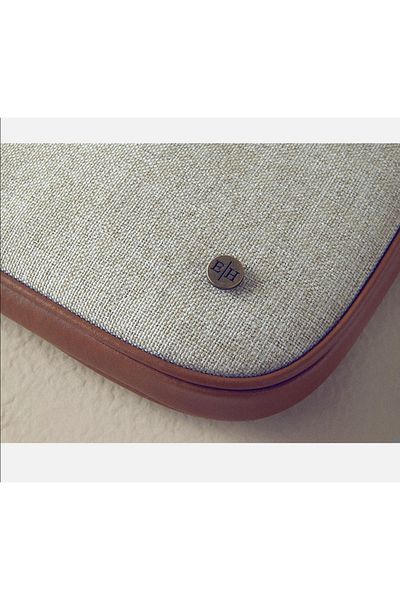 English Home حقيبة تابلت موكا بيج 35x25 سم