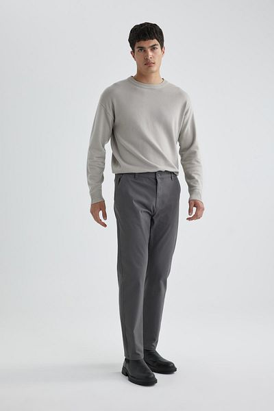 DeFacto Normale Passform, Reißverschlusstasche, gerades Bein, Gabardine-Chino-Canvas-Hose B2088ax24sp