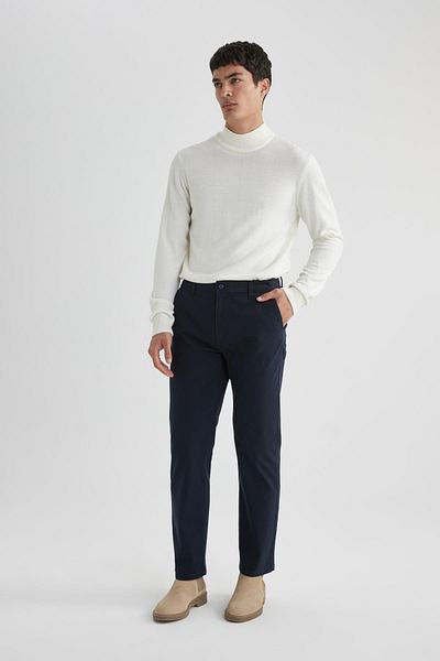 DeFacto Normale Passform, Reißverschlusstasche, gerades Bein, Gabardine-Chino-Canvas-Hose B2088ax24sp