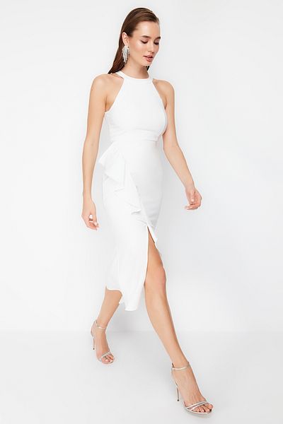 Trendyol Collection Elegante Brautkleider mit weißem Volant – Hochzeits-/Hochzeitskleider TPRAW19BB0144