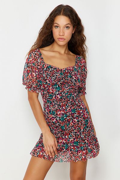 Trendyol Collection Mehrfarbiges, rüschendetailliertes Tüll-Strickkleid