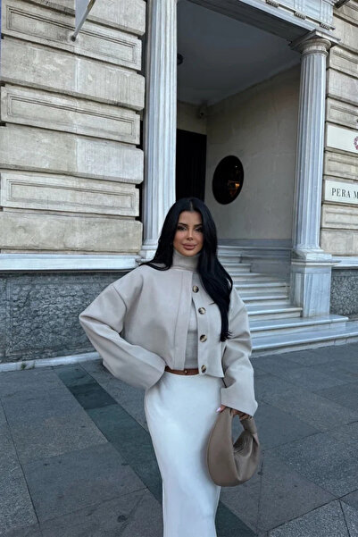İREMŞAHİN Bej Düğme Detay kaşe Ceket mont