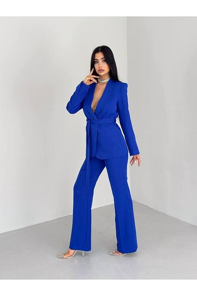 han fashion Costum cu pantaloni flexibili, cu buzunare false, cu curea, guler șal.