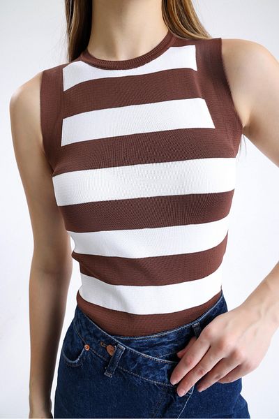 Jose Clothing Γυναικεία πλεκτή μπλούζα με ριγέ μηδενικό μανίκι