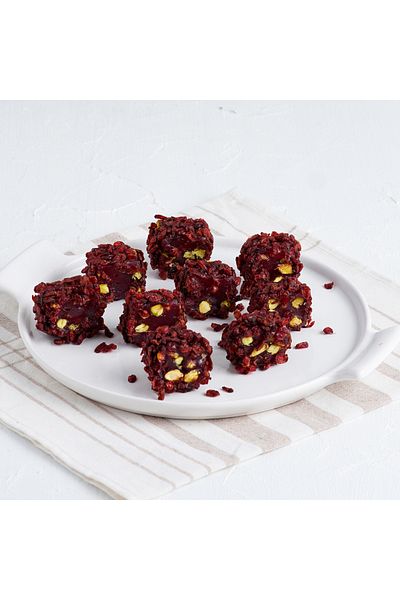 BULUTLAR KURUYEMİŞ 500 Gr Turkish Delight with Zereşikli and Pistachios