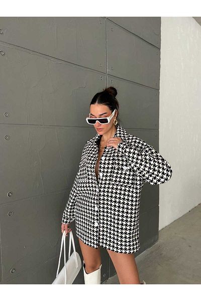 Shivi Fashion Women's Oversize Houndstooth Pocket Button Detail Casual Jacket