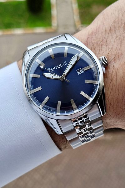 Ferrucci Men's Wristwatch with Dark Blue Cord and Silver Color Calendar