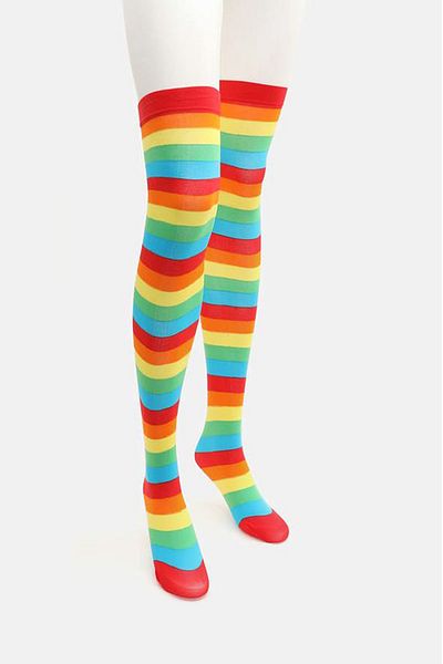 Design Socks Дамски чорапи с шарка на дъгата - над коляното, тънки, памучни, на райета