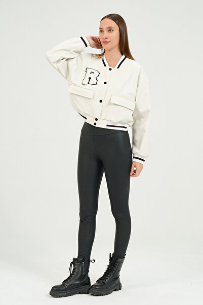 Black Level Жіноча куртка-бомбер, повністю шкіряна, на застібках-кнопках, шкіряна куртка з принтом, вишивка, оверсайз, коледж, біла