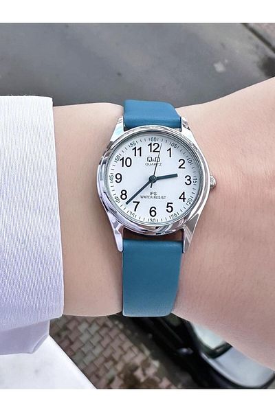 Q&Q Women's Leather Cord Wristwatch
