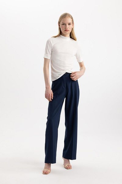 DeFacto Regular Fit Half Turtleneck Ribbed Camisole Short Sleeve T-Shirt B1177Ax24Sp
