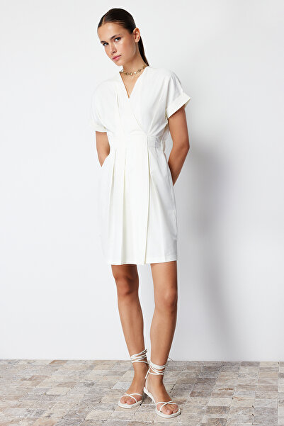 Trendyol Collection Fehér, duplasoros galléros A-vonalú mini szőtt ruha derekán nyílással TWOSS24EL00147