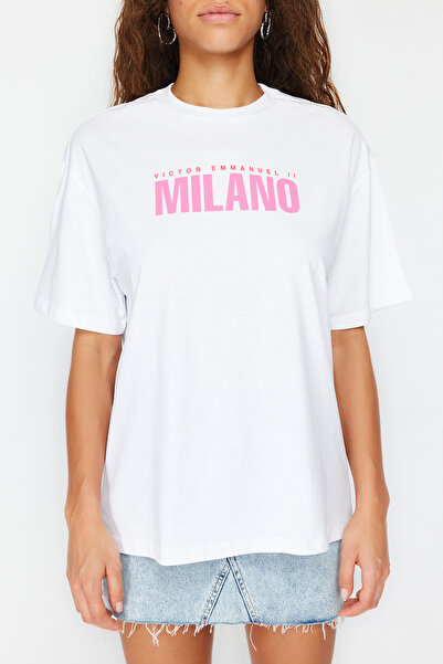 Trendyol Collection White 100% Cotton Printed Oversize/Wide Fit Crew Neck Knitted T-Shirt TWOSS24TS00066