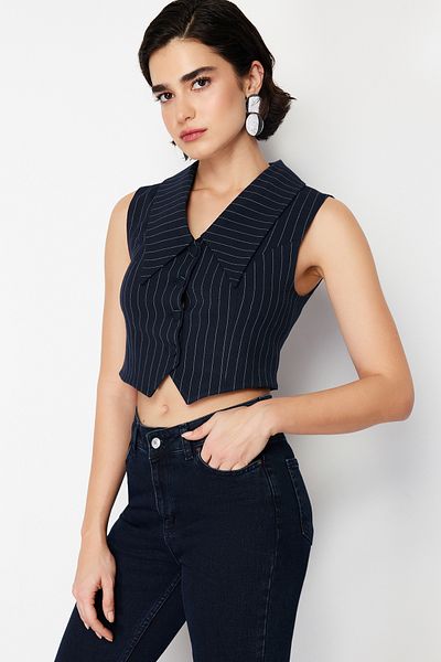 Trendyol Collection Poliviskon Navy Blue Striped Vest - Regular Fit TWOSS24YE00020